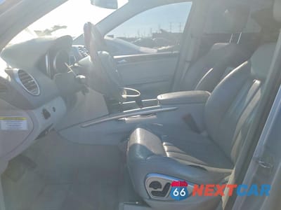 Zdjęcie 7 z 14 samochodu: 2006 MERCEDES-BENZ ML 500 VIN:4JGBB75E86A059196 - miniatura