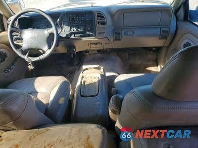 Zdjęcie 8 z 13 samochodu: 1997 GMC SUBURBAN K2500 VIN:3GKGK26J5VG518147 - miniatura