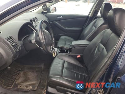 Zdjęcie 7 z 12 samochodu: 2010 NISSAN ALTIMA BASE VIN:1N4AL2AP5AN533538 - miniatura
