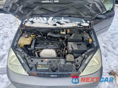 Piąte zdjęcie samochodu w środku: 2002 FORD FOCUS SE VIN:1FAFP34312W291481 - miniatura