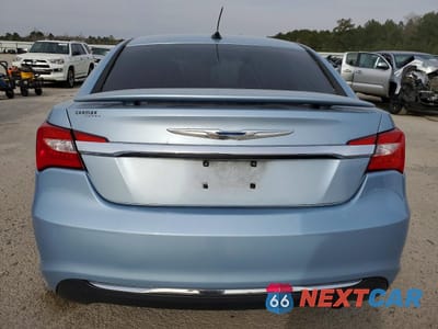 Zdjęcie 6 z 12 samochodu: 2014 CHRYSLER 200 LX VIN:1C3CCBAB2EN231528 - miniatura