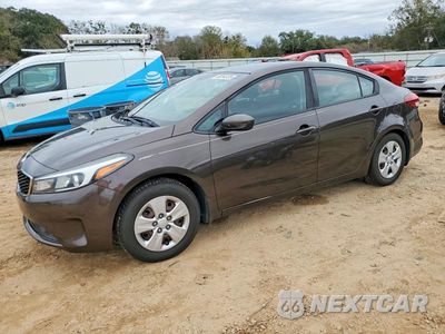 2018 KIA FORTE LX 3KPFK4A76JE217441 - główne zdjęcie licytacji z USA - miniatura