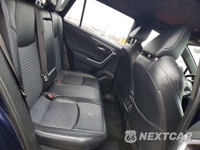Zdjęcie 11 z 14 samochodu: 2019 TOYOTA RAV4 XSE VIN:JTMEWRFV6KJ003641 - miniatura