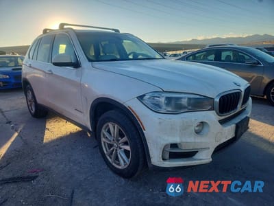 Czwarte zdjęcie samochodu z boku: 2015 BMW X5 XDRIVE35D VIN:5UXKS4C55F0J99765 - miniatura
