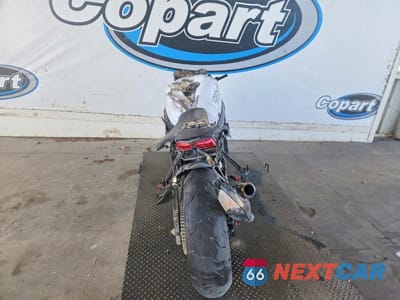 Czwarte zdjęcie samochodu z boku: 2020 SUZUKI GSX-R600 VIN:JS1GN7FA1L7100686 - miniatura