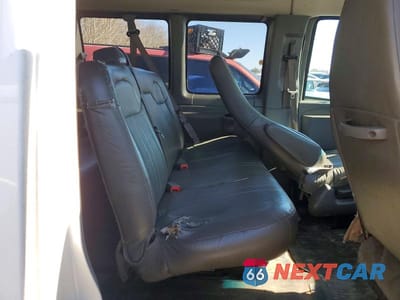 Zdjęcie 11 z 14 samochodu: 2019 CHEVROLET EXPRESS G3500 LS VIN:1GAZGNFP5K1311577 - miniatura