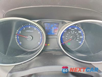 Zdjęcie 9 z 11 samochodu: 2014 HYUNDAI TUCSON SE VIN:KM8JU3AG4EU896112 - miniatura