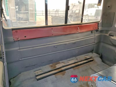 Zdjęcie 10 z 12 samochodu: 1996 FORD F350 VIN:1FTJX35F0TEA28838 - miniatura