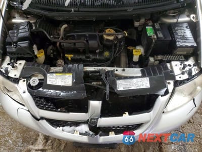 Zdjęcie 12 z 13 samochodu: 2002 DODGE GRAND CARAVAN SPORT VIN:1B4GP44R12B554033 - miniatura