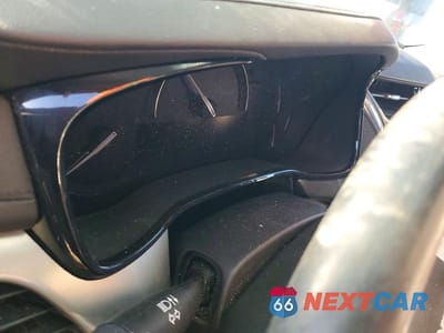 Zdjęcie 9 z 12 samochodu: 2017 CADILLAC CTS LUXURY VIN:1G6AX5SX8H0123566 - miniatura
