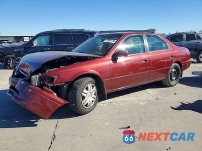 2001 TOYOTA CAMRY CE 4T1BG22K31U865808 - główne zdjęcie licytacji z USA - miniatura