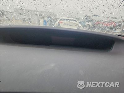 Zdjęcie 9 z 14 samochodu: 2011 TOYOTA PRIUS VIN:JTDKN3DU2B1365124 - miniatura