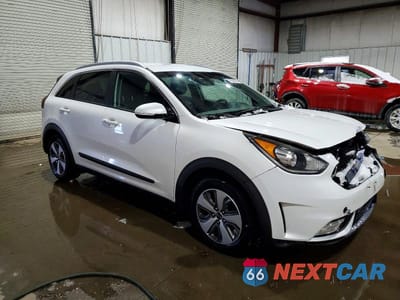 Czwarte zdjęcie samochodu z boku: 2017 KIA NIRO EX VIN:KNDCC3LC9H5070137 - miniatura