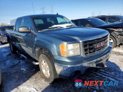 Czwarte zdjęcie samochodu z boku: 2011 GMC SIERRA 1500 VIN:3GTP2VE38BG122175 - miniatura