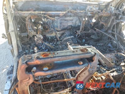 Zdjęcie 8 z 12 samochodu: 2022 CHEVROLET SILVERADO C1500 CUSTOM VIN:3GCPABEK6NG580083 - miniatura