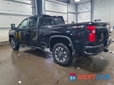 Drugie zdjęcie samochodu z przodu: 2021 CHEVROLET SILVERADO K2500 CUSTOM VIN:1GC4YME77MF167790 - miniatura