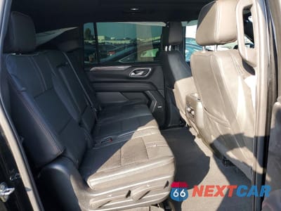 Zdjęcie 11 z 15 samochodu: 2023 CHEVROLET SUBURBAN K1500 RST VIN:1GNSKEKD0PR106476 - miniatura