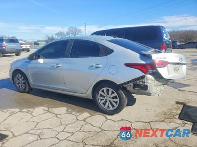 Drugie zdjęcie samochodu z przodu: 2018 HYUNDAI ACCENT SE VIN:3KPC24A36JE024545 - miniatura