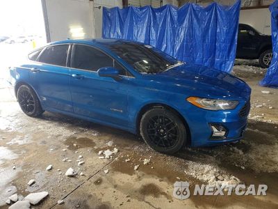 Czwarte zdjęcie samochodu z boku: 2019 FORD FUSION SE VIN:3FA6P0LU0KR117008 - miniatura
