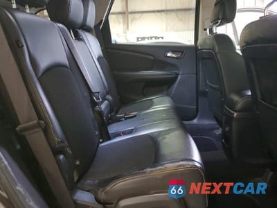 Zdjęcie 11 z 14 samochodu: 2020 DODGE JOURNEY CROSSROAD VIN:3C4PDCGB2LT279941 - miniatura