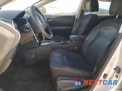 Zdjęcie 7 z 12 samochodu: 2014 NISSAN ROGUE SELECT S VIN:JN8AS5MT3EW602447 - miniatura