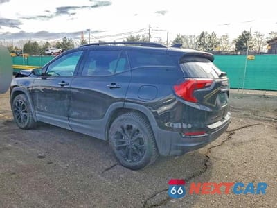 Drugie zdjęcie samochodu z przodu: 2021 GMC TERRAIN SLT VIN:3GKALVEV6ML344801 - miniatura