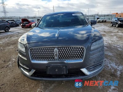 Piąte zdjęcie samochodu w środku: 2019 LINCOLN NAUTILUS RESERVE VIN:2LMPJ8LP7KBL63075 - miniatura