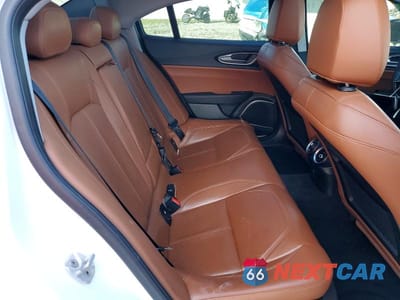 Zdjęcie 10 z 13 samochodu: 2018 ALFA ROMEO GIULIA Q4 VIN:ZARFAEDN1J7573529 - miniatura