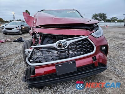 Piąte zdjęcie samochodu w środku: 2025 TOYOTA HIGHLANDER HYBRID XLE VIN:5TDKBRCH7SS669729 - miniatura