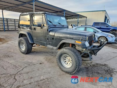 Czwarte zdjęcie samochodu z boku: 1993 JEEP WRANGLER / YJ VIN:1J4FY29S2PP222800 - miniatura