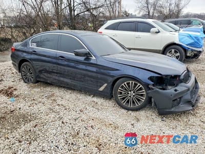 Czwarte zdjęcie samochodu z boku: 2019 BMW 540 XI VIN:WBAJE7C59KWW09588 - miniatura