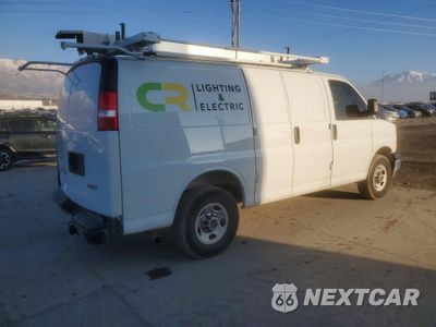 Trzecie zdjęcie samochodu z tyłu: 2025 GMC SAVANA G2500 UTILITY / SERVICE VAN VIN:1GTW7AF73S1126480 - miniatura