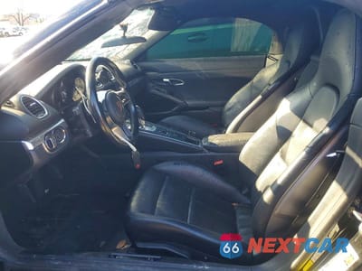 Zdjęcie 7 z 11 samochodu: 2017 PORSCHE BOXSTER VIN:WP0CA2A87HS221010 - miniatura