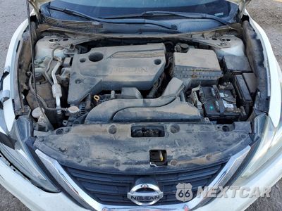 Zdjęcie 11 z 12 samochodu: 2017 NISSAN ALTIMA 2.5 VIN:1N4AL3AP8HN317845 - miniatura