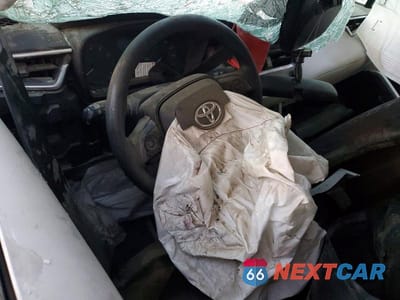 Zdjęcie 8 z 12 samochodu: 2024 TOYOTA COROLLA CROSS L VIN:7MUAAAAG7RV084207 - miniatura