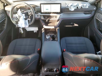 Zdjęcie 8 z 13 samochodu: 2025 FORD EXPLORER ST-LINE VIN:1FMUK8KH9SGB67024 - miniatura