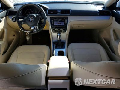 Zdjęcie 8 z 13 samochodu: 2013 VOLKSWAGEN PASSAT SE VIN:1VWBH7A32DC101657 - miniatura