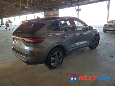 Trzecie zdjęcie samochodu z tyłu: 2024 FORD ESCAPE ST LINE VIN:1FMCU9MN9RUA74322 - miniatura