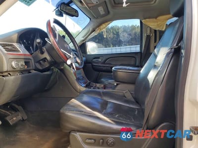 Zdjęcie 7 z 12 samochodu: 2007 CADILLAC ESCALADE EXT VIN:3GYFK62807G233970 - miniatura
