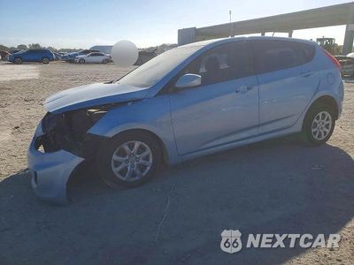 2013 HYUNDAI ACCENT GLS KMHCT5AE7DU138401 - główne zdjęcie licytacji z USA - miniatura