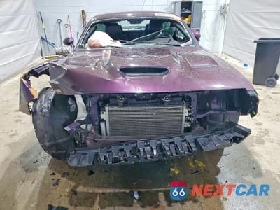 Piąte zdjęcie samochodu w środku: 2021 DODGE CHALLENGER R/T SCAT PACK VIN:2C3CDZFJ2MH597227 - miniatura