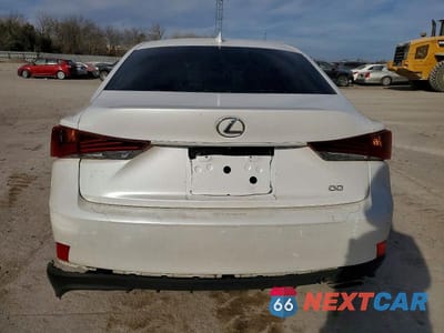 Zdjęcie 6 z 11 samochodu: 2017 LEXUS IS 300 VIN:JTHCM1D21H5016871 - miniatura
