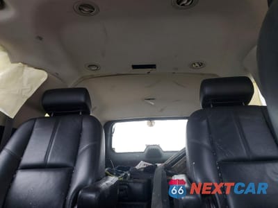 Zdjęcie 10 z 14 samochodu: 2008 CHEVROLET SUBURBAN C1500 LS VIN:1GNFC16J48R196434 - miniatura