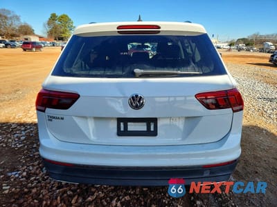 Zdjęcie 6 z 14 samochodu: 2020 VOLKSWAGEN TIGUAN SE VIN:3VV3B7AX7LM119999 - miniatura