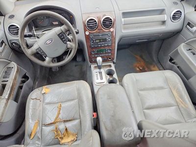 Zdjęcie 8 z 12 samochodu: 2007 FORD FREESTYLE SEL VIN:1FMZK02117GA04014 - miniatura