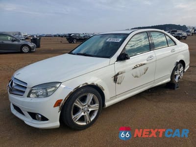 2010 MERCEDES-BENZ C 300 WDDGF5EB1AF372911 - główne zdjęcie licytacji z USA - miniatura