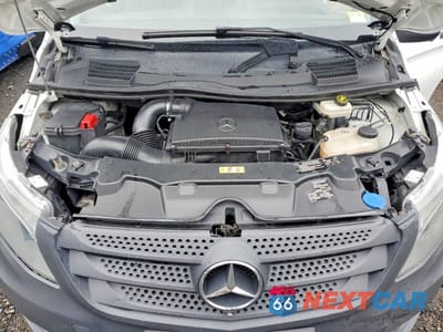 Zdjęcie 12 z 13 samochodu: 2016 MERCEDES-BENZ METRIS VIN:WD3PG2EA6G3095903 - miniatura