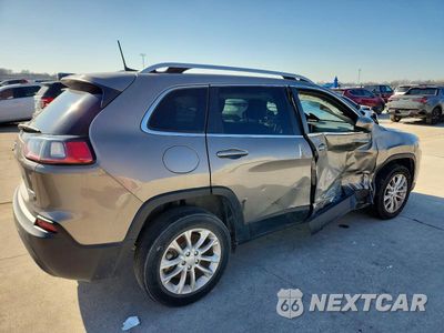 Trzecie zdjęcie samochodu z tyłu: 2019 JEEP CHEROKEE LATITUDE VIN:1C4PJLCX8KD318885 - miniatura
