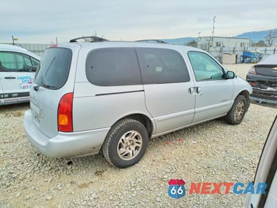 Trzecie zdjęcie samochodu z tyłu: 2000 NISSAN QUEST SE VIN:4N2XN11T8YD823999 - miniatura