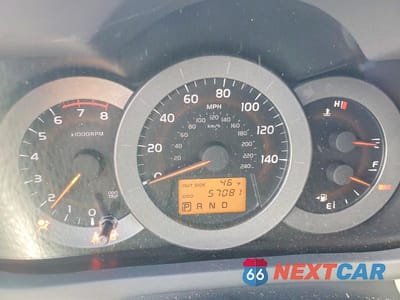 Zdjęcie 9 z 13 samochodu: 2008 TOYOTA RAV4 VIN:JTMBK33V085040797 - miniatura